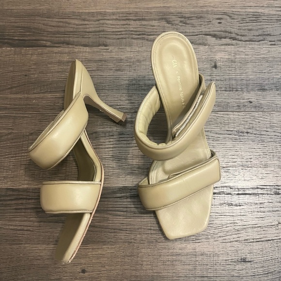 GIA BORGHINI
GIA BORGHINI X Pernille Teisbaek Perni 03 Slip-On Sandals - Picture 3 of 4